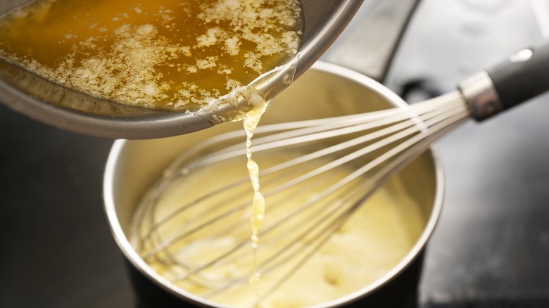 Making hollandaise with melted butter