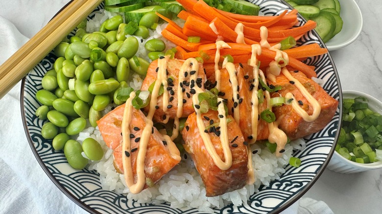 salmon with vegetables and rice