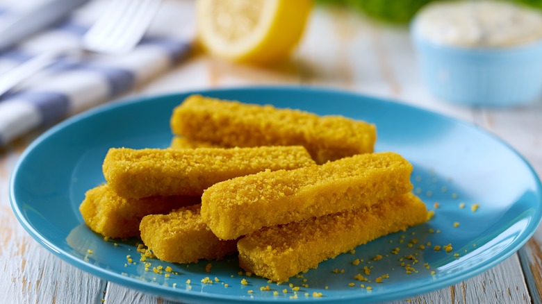 Plate of golden fish sticks