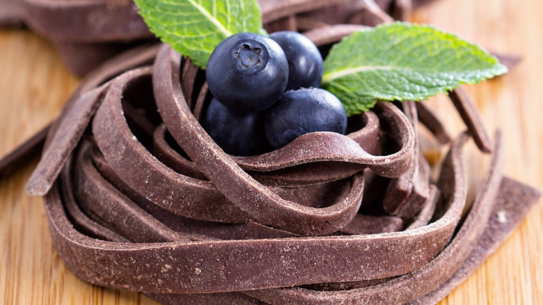 uncooked chocolate fettuccine