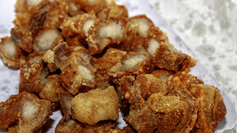 freshly fried pork cracklings