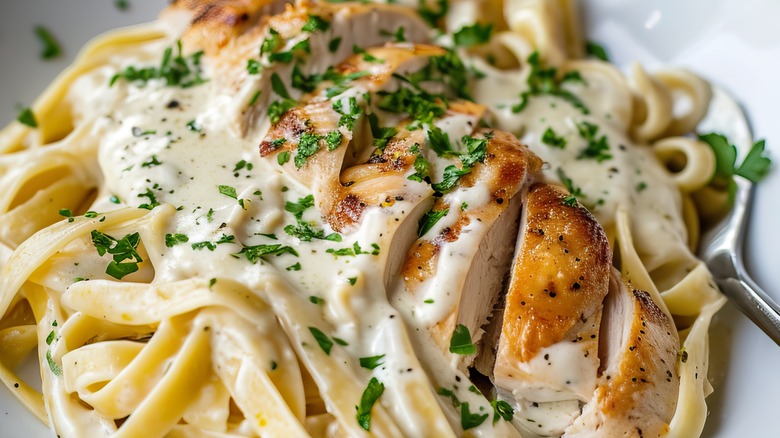 Chicken fettuccine alfredo