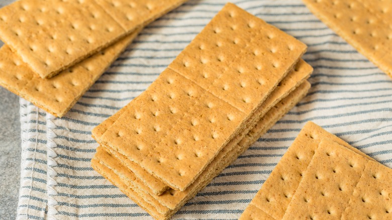 graham crackers on a dish rag