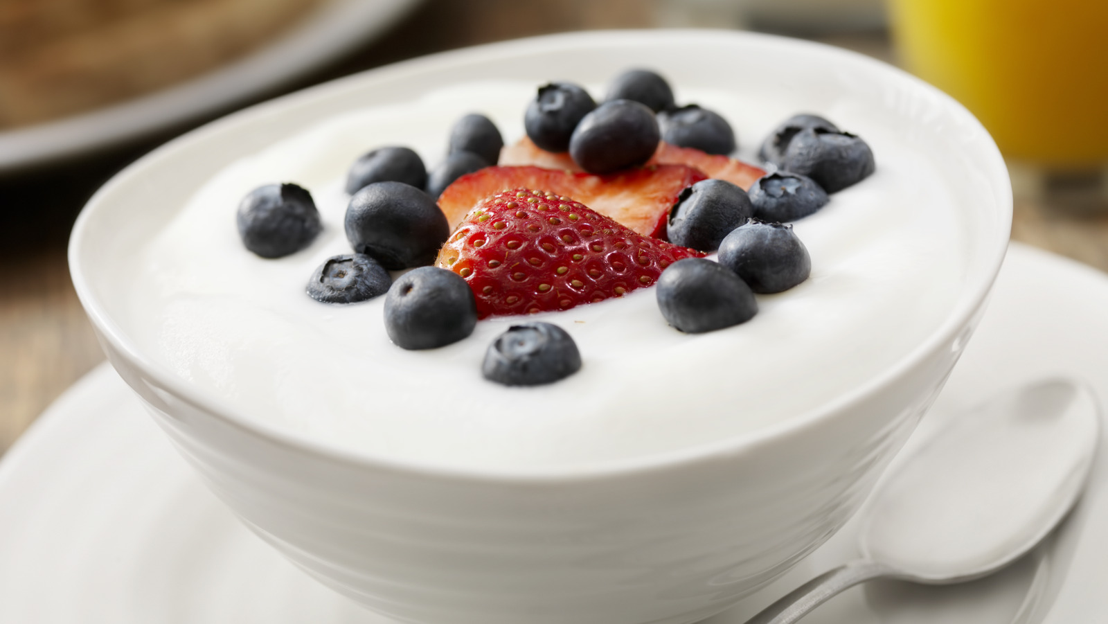 Greek Vs Regular Yogurt: Everything You Need To Know