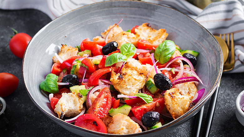 a bowl of panzanella