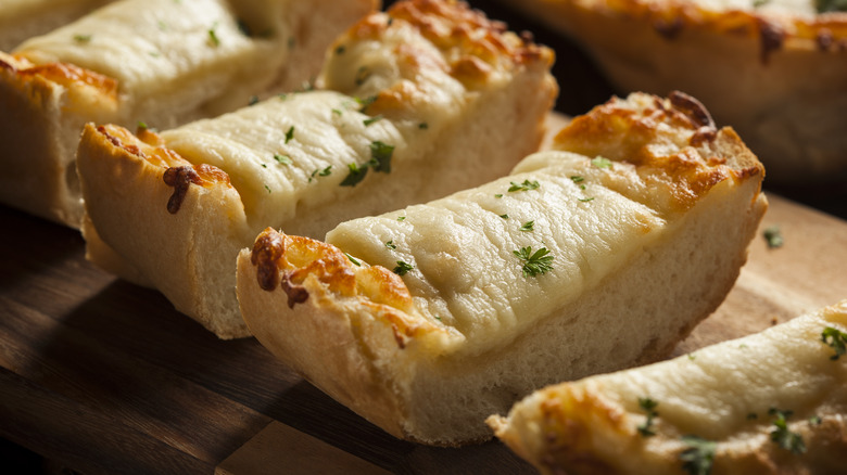 cheesy garlic bread