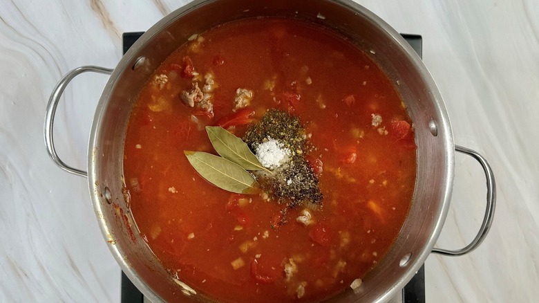 tomato soup with bay leaves