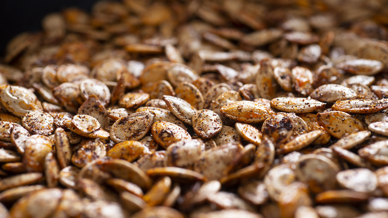 roasted pumpkin seeds