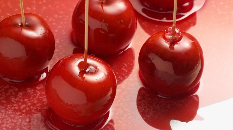 Red candied apples