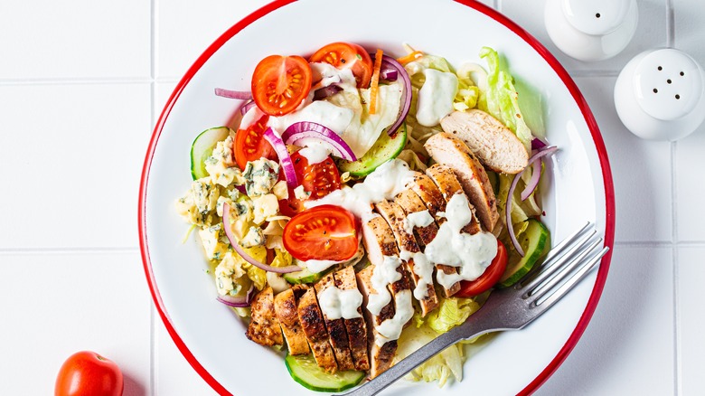 chicken and salad with ranch dressing