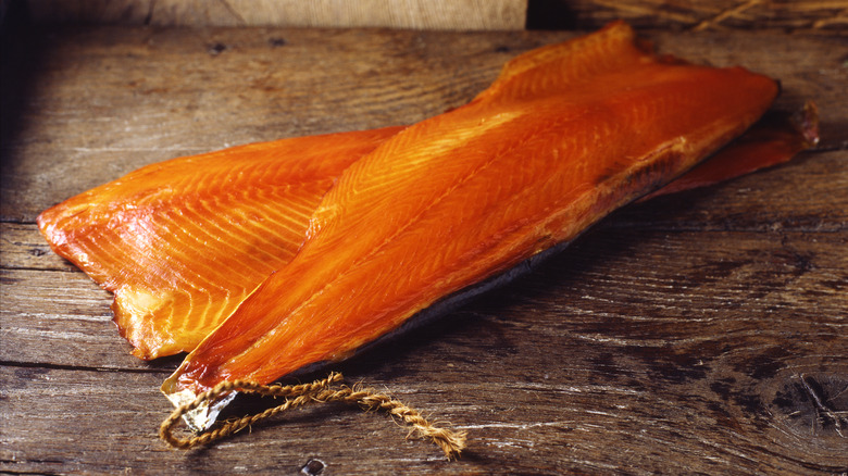 Fillets of smoked salmon