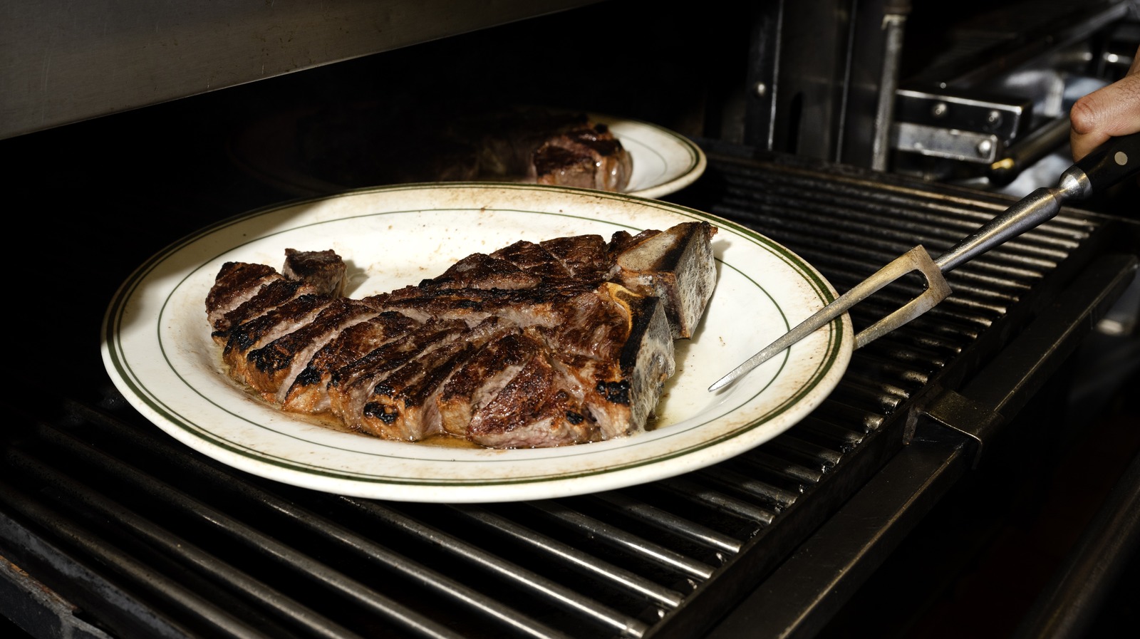 This Unusual Cooking Method Makes Perfect Steaks Like Magic