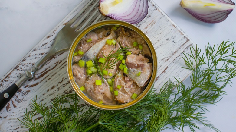 Canned fish with dill