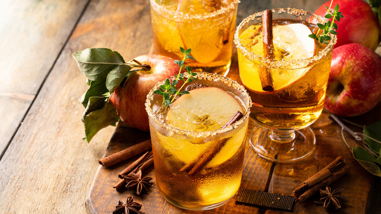 Apple cider sangria