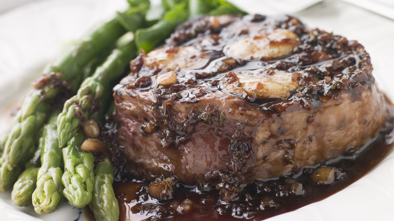 filet of beef bordelaise 