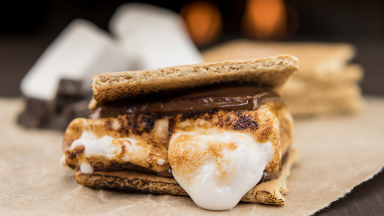 Smores with toasted marshmallow 