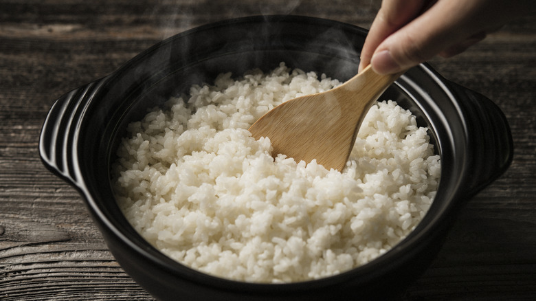 A pot of freshly made rice