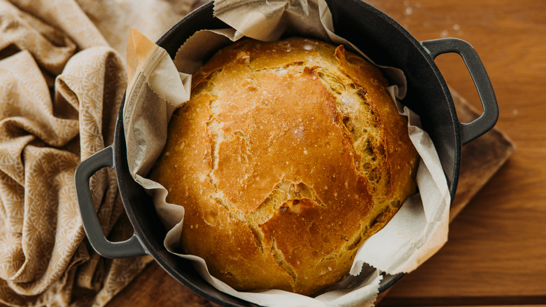 bread baked in dutch oven