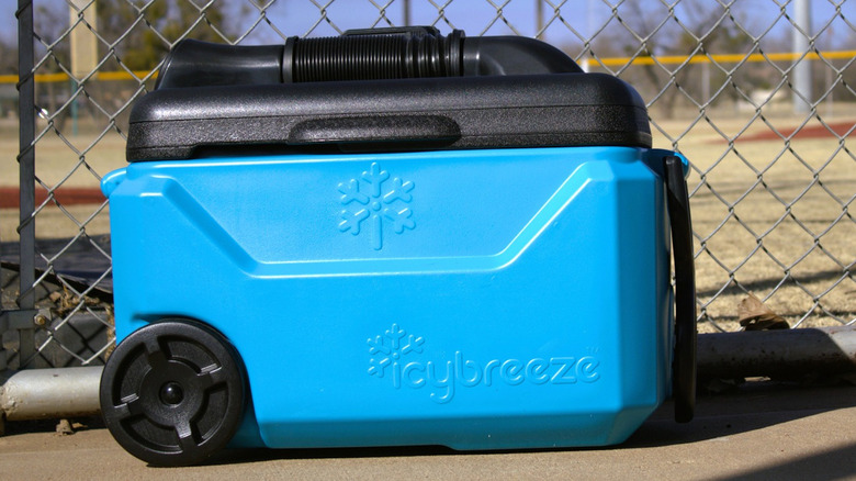 IcyBreeze unit in blue