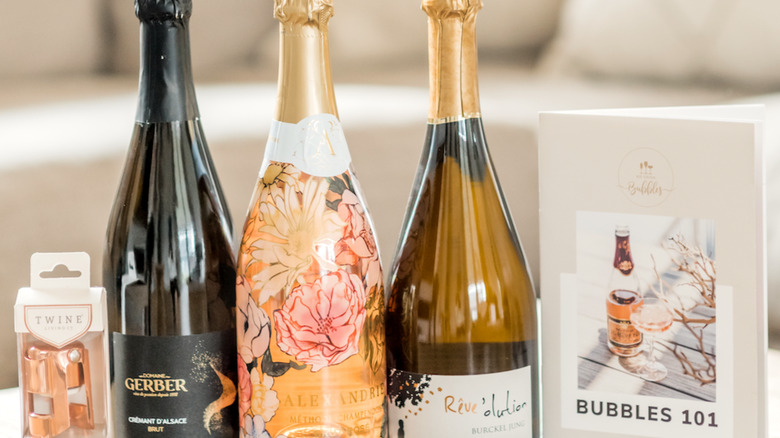 We Drink Bubbles sparkling wine gift set