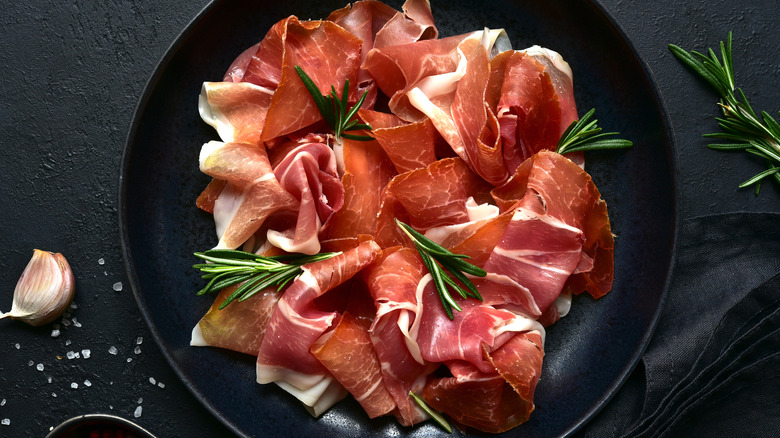 a plate of prociutto crudo