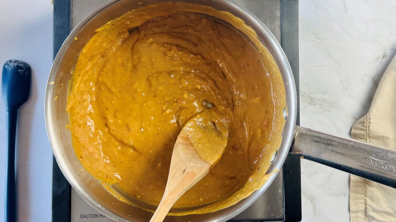 peanut sauce in pan