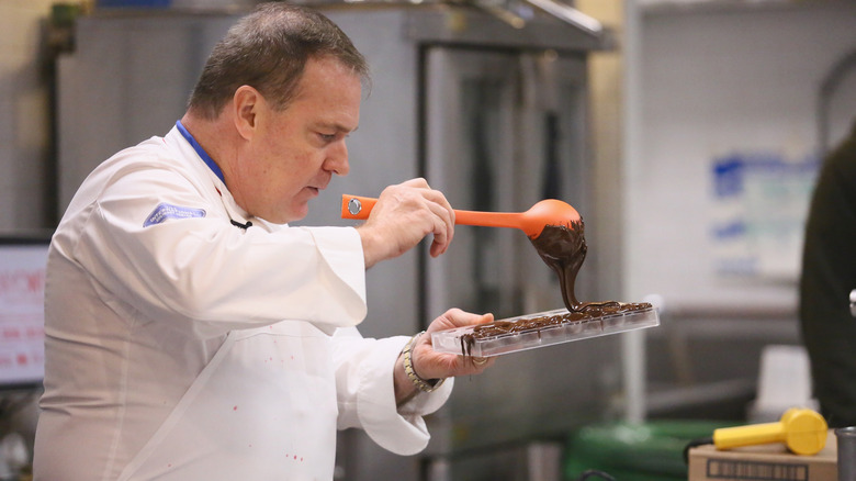 Jacques Torres making chocolate