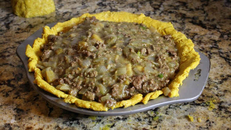 pot pie crust with filling