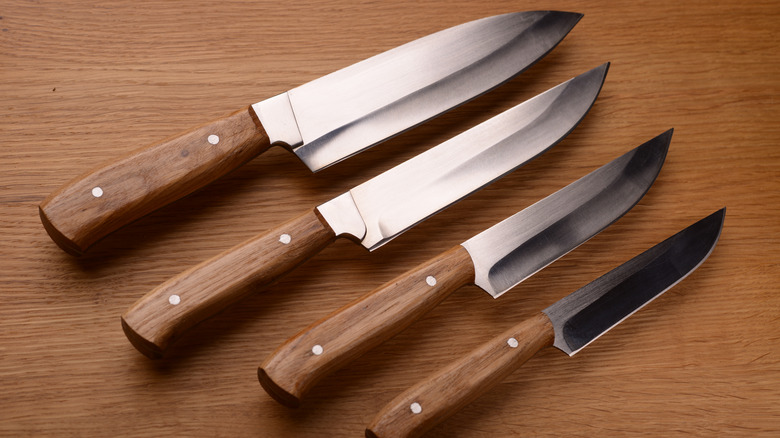 Knife set with wooden handles