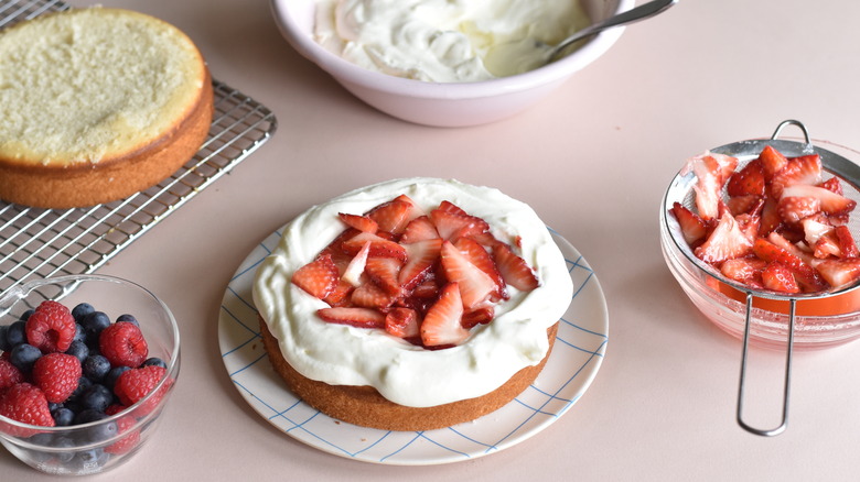 cake with cream and strawberries 