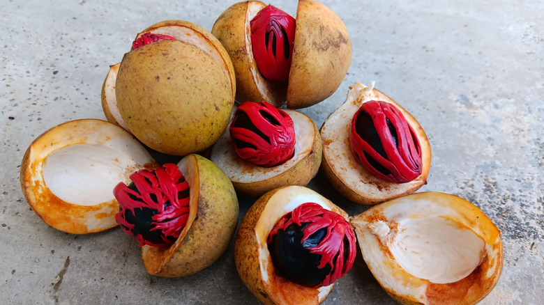 Nutmeg fruits with the seeds intact