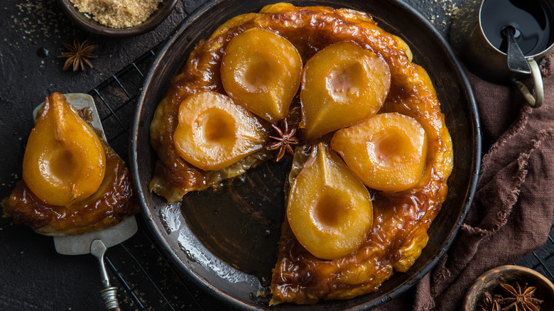 Caramelized pear tart