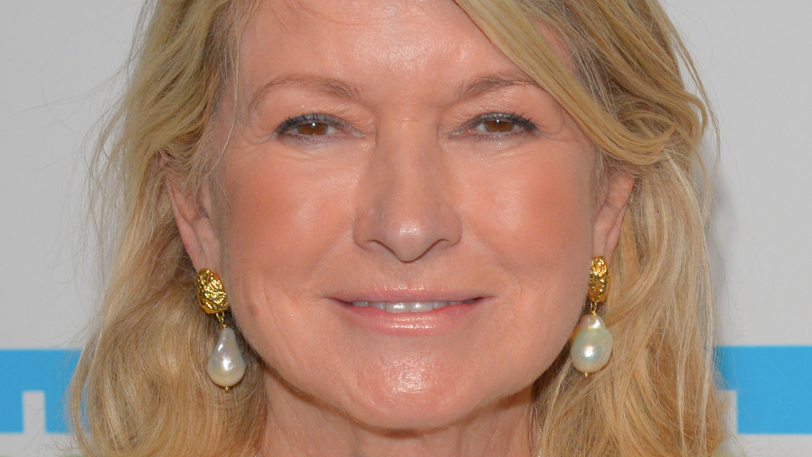 How to Open a Stuck Jar, According to Martha Stewart