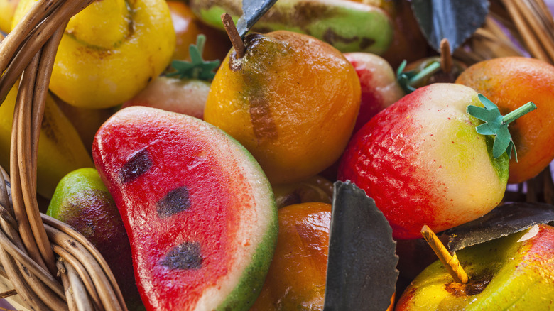 basket of Sicilian marzipan fruits