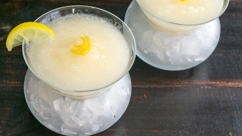 sgroppino frozen lemon sorbet cocktail