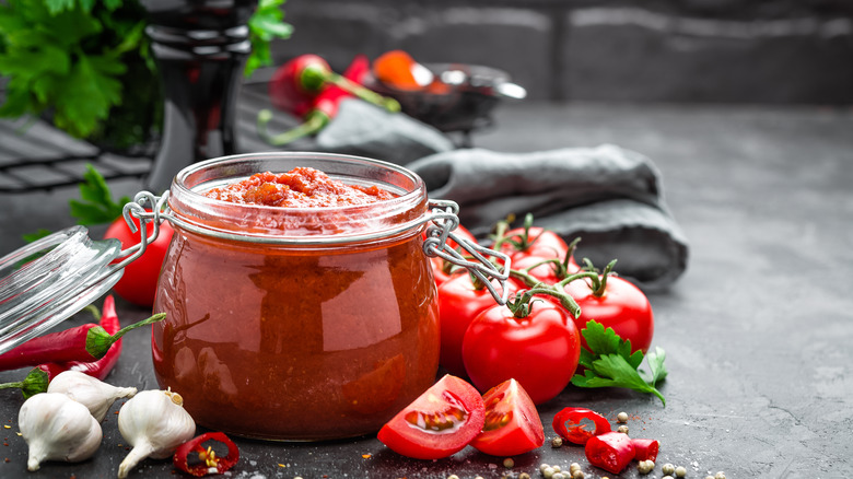 Fresh tomato sauce in jar