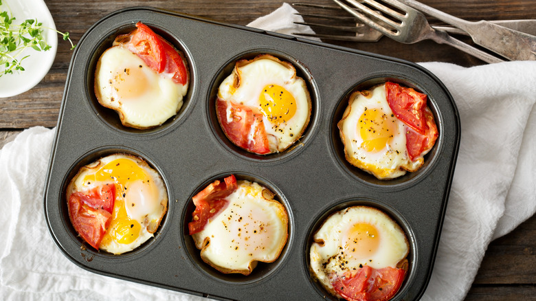 Muffin tin eggs and potatoes