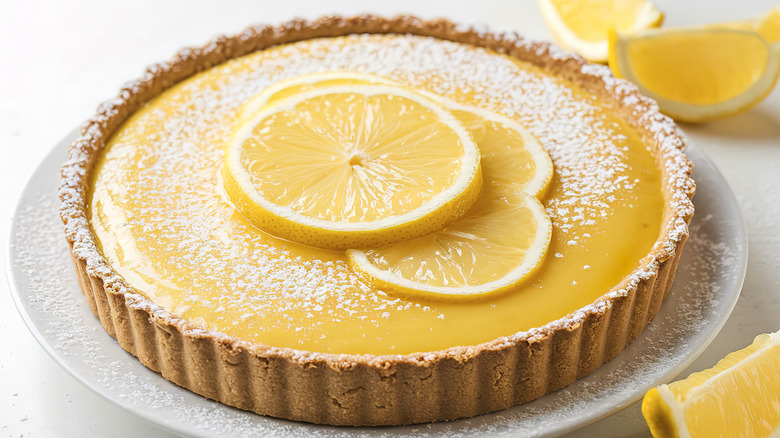 Lemon tart with powdered sugar