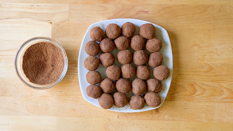 no-bake snickerdoodle cookie dough balls on plate