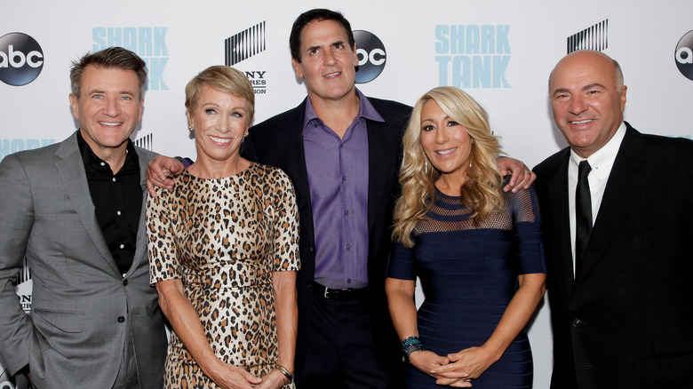 Cast of Shark Tank with Robert Herjavec, Barbara Corcoran, Mark Cuban, Lori Greiner, Kevin O'Leary on red carpet