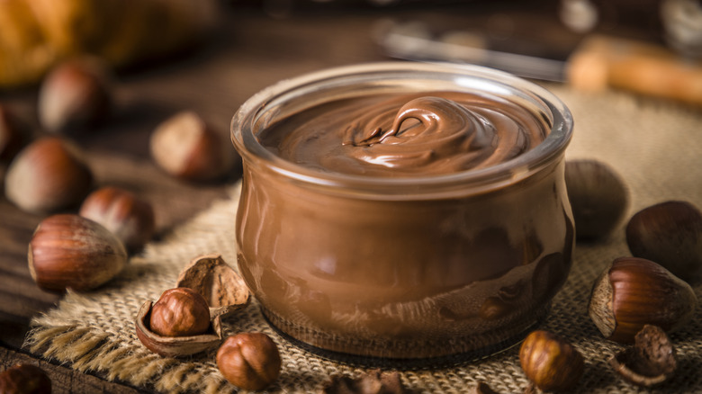 chocolate hazelnut spread in jar