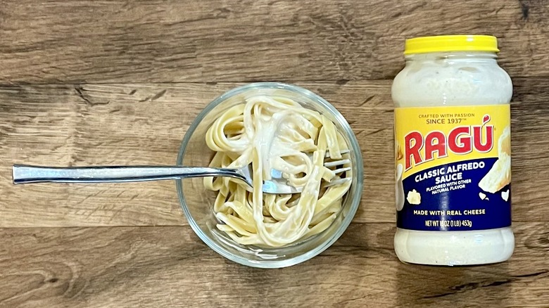 Ragu Classic Alfredo Sauce