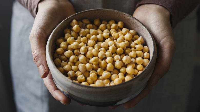 Bowl of chickpeas