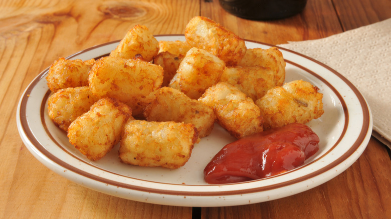 Plate of tater tots