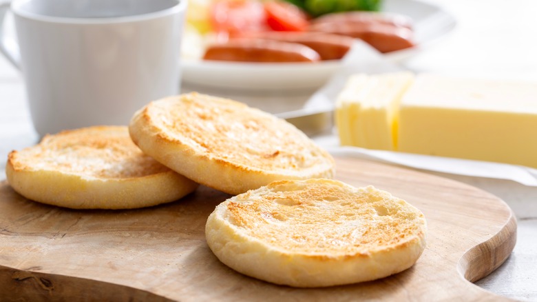 Slides of classic toasted English muffins