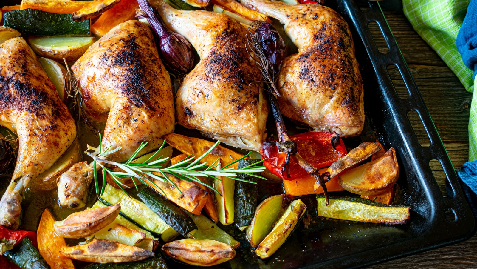 Roast Bread With Sheet Pan Chicken Dinners For Crispy, Juicy Flavor