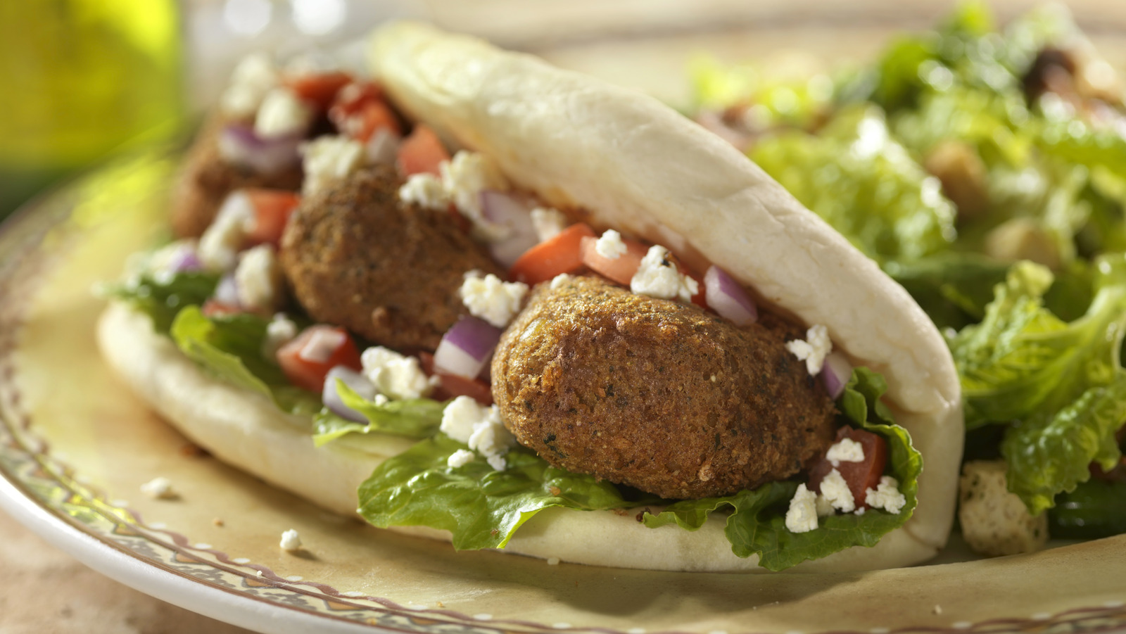 https://www.foodrepublic.com/img/gallery/rocks-found-inside-trader-joes-recalled-falafel/l-intro-1692117386.jpg