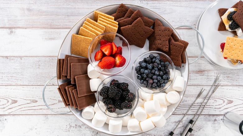 Platter with fruit s'mores ingredients