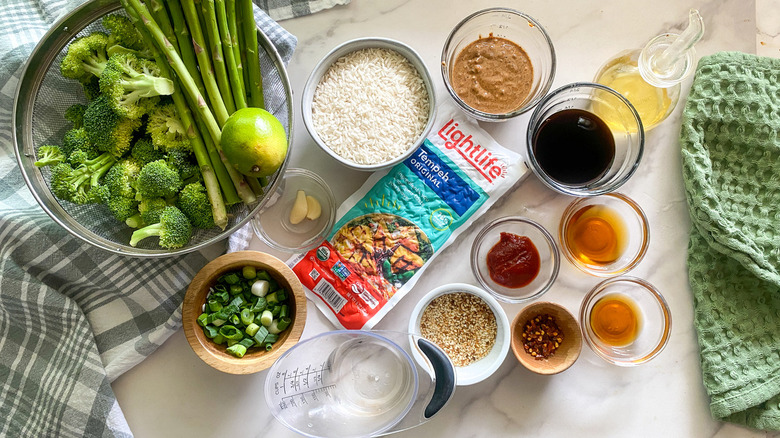 ingredients for tempeh bowls