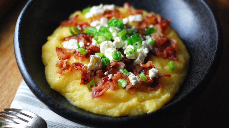 grits with bacon and cheese